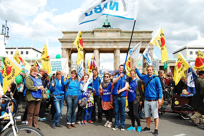 Energiewende-Demo in Berlin - Foto: NABU/Eric Neuling